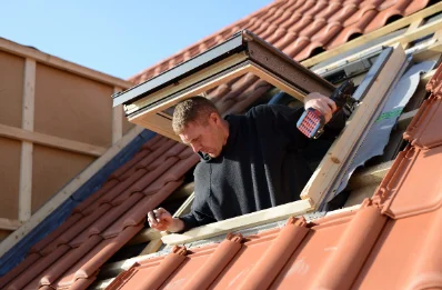 Pose de fenêtres de toit Velux à Garde